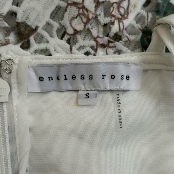 Endless Rose Lace Midi Dress - Picture 4 of 8